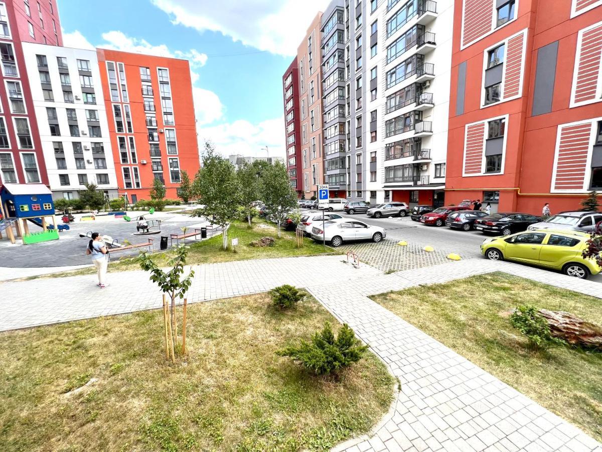Osapart Hotel In A Complex Semycvit 4 Lemberg Exterior foto